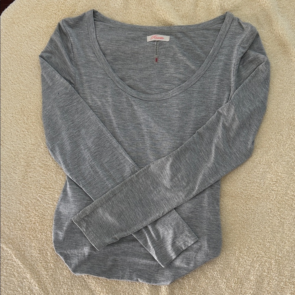 Elegant Gray Long Sleeve Blouse